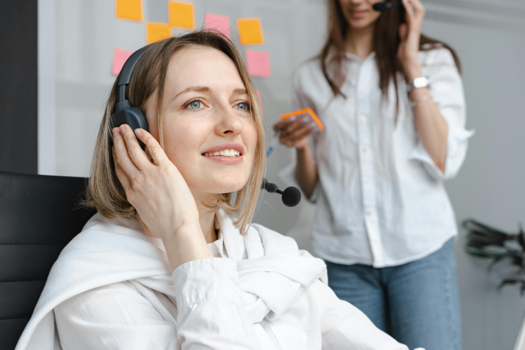 pop up digital marketing social media customer support